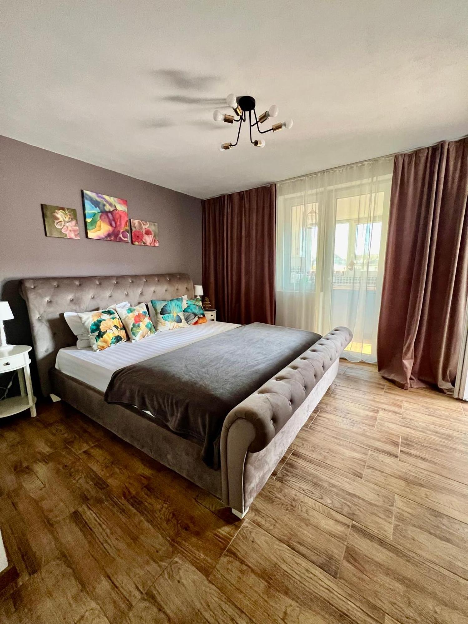 Dominic Apartment Unirii Square Temešvár Exteriér fotografie